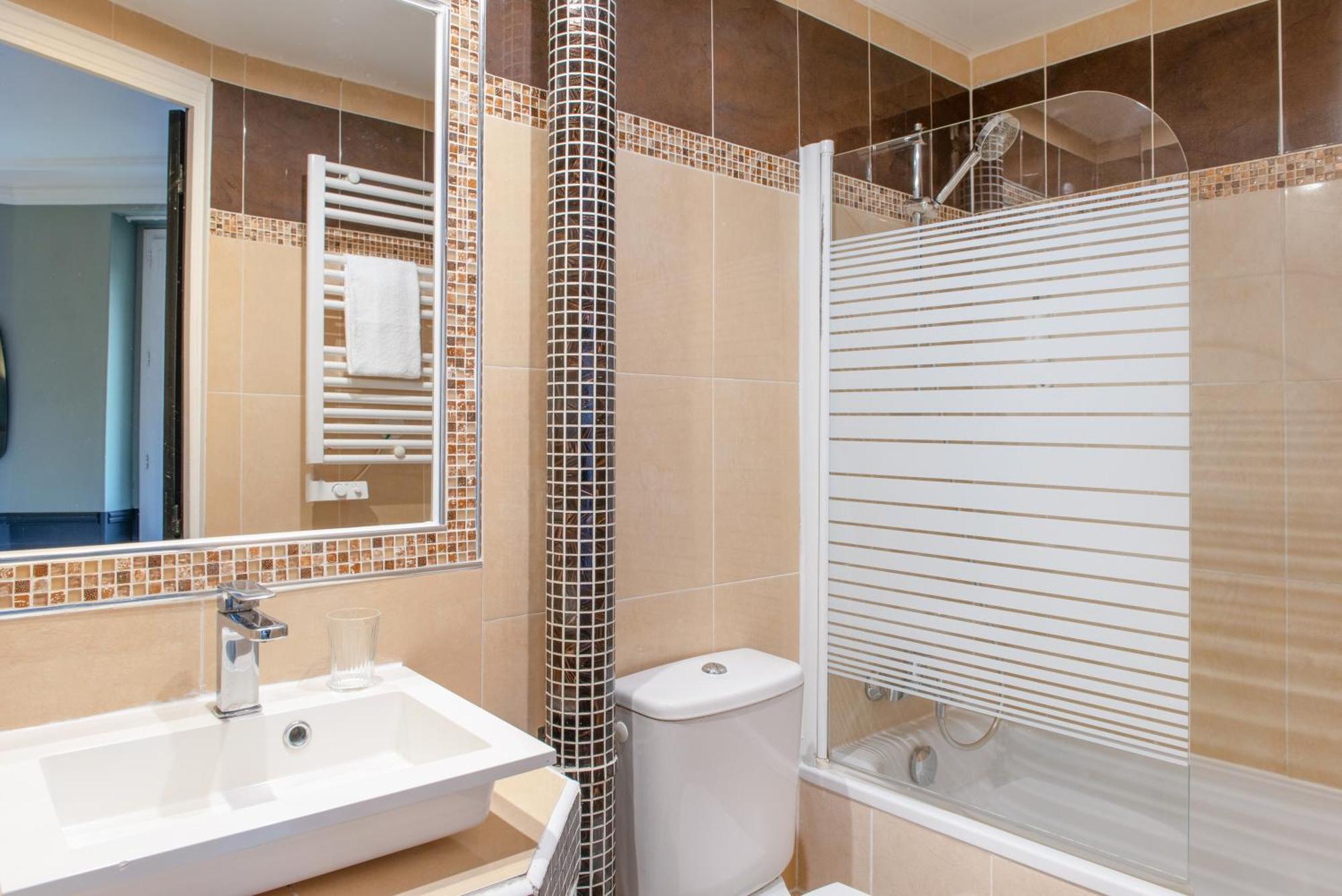 Hotel Avama Prony Parigi Camera foto