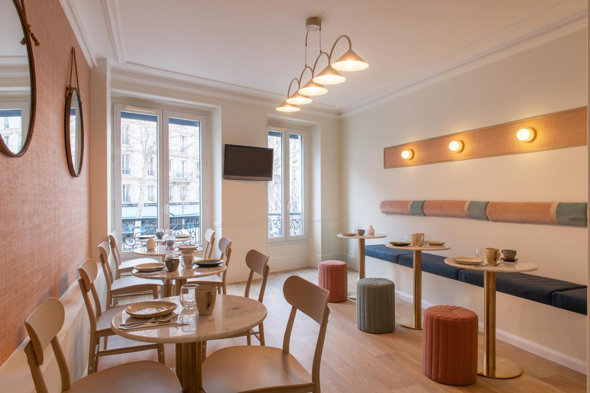 Hotel Avama Prony Parigi Esterno foto