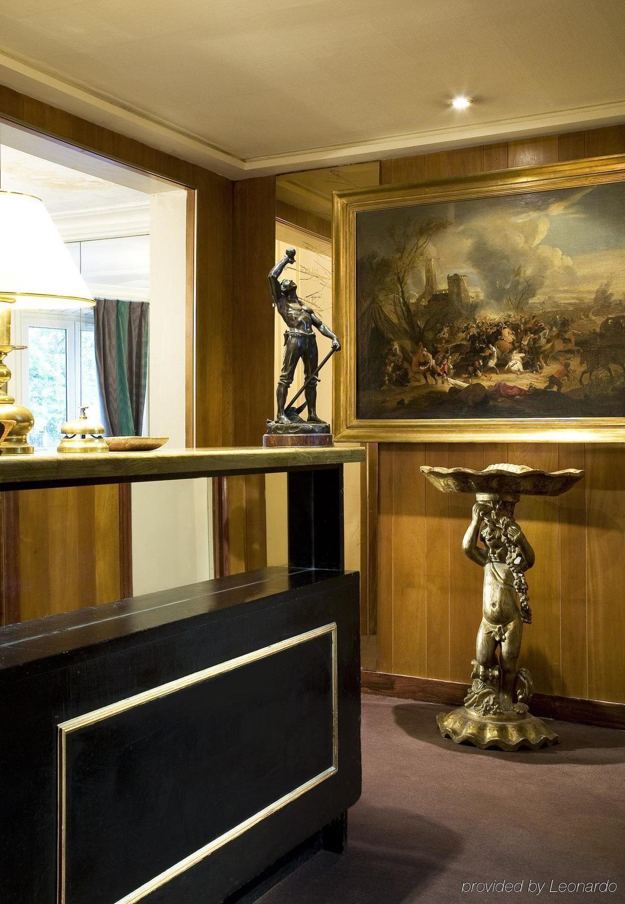 Hotel Avama Prony Parigi Interno foto