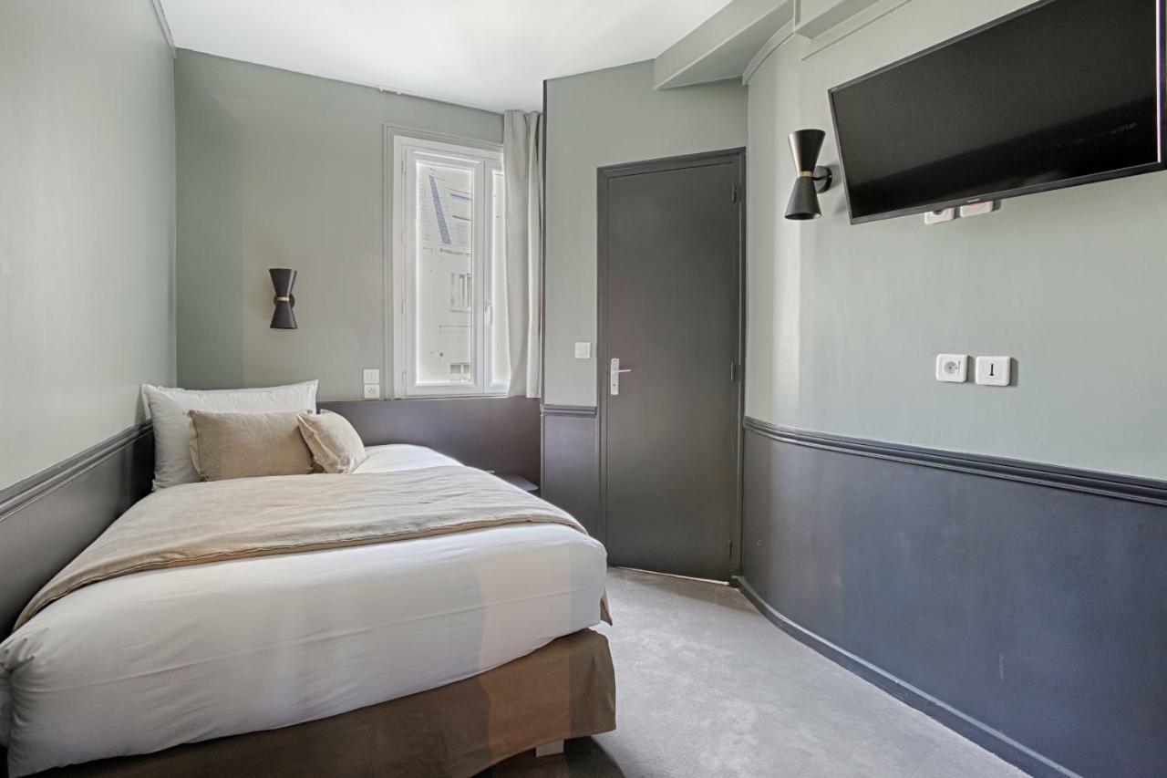Hotel Avama Prony Parigi Esterno foto